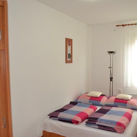 Liliom Apartman Gyula Exterior photo